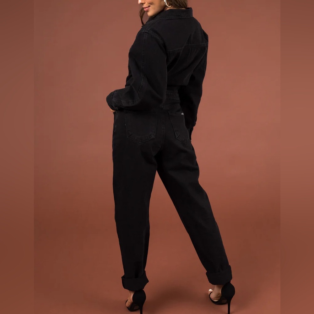 💕❤️Button Up Long Sleeve Denim Jumpsuit❤️💕 - Picture 4 of 5